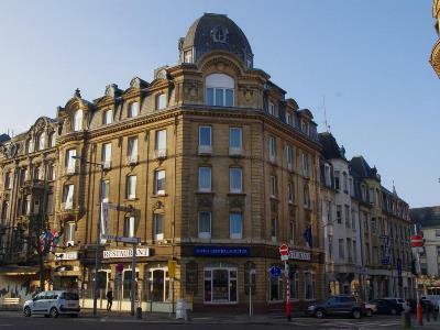 Hotel Molitor 3*