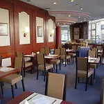 Hotel Central Molitor