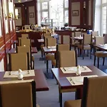 Hotel Central Molitor